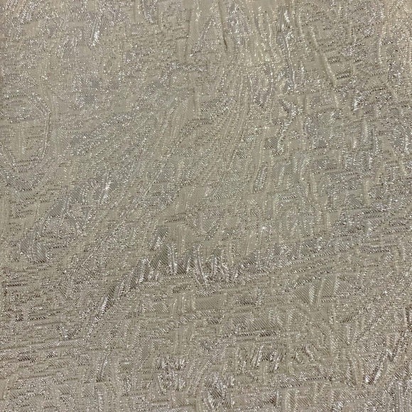 Lord & Taylor NWT Silver Jacquard Skirt size 4 - Picture 12 of 17